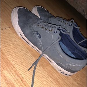 Tommy Hilfiger Sneakers Size 11 1/2